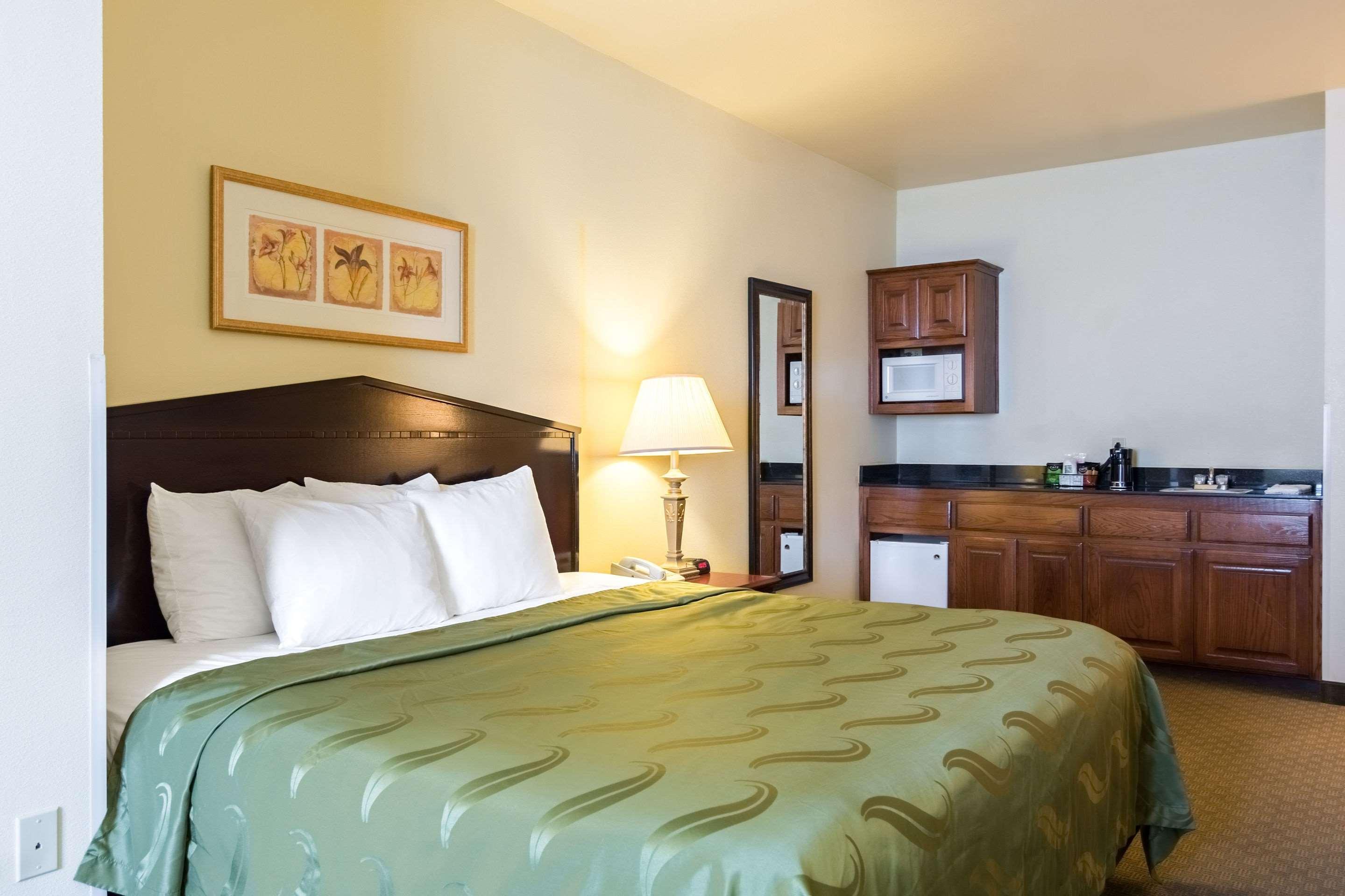 Quality Inn & Suites Of Alma - Northeast From Fort Smith Kültér fotó