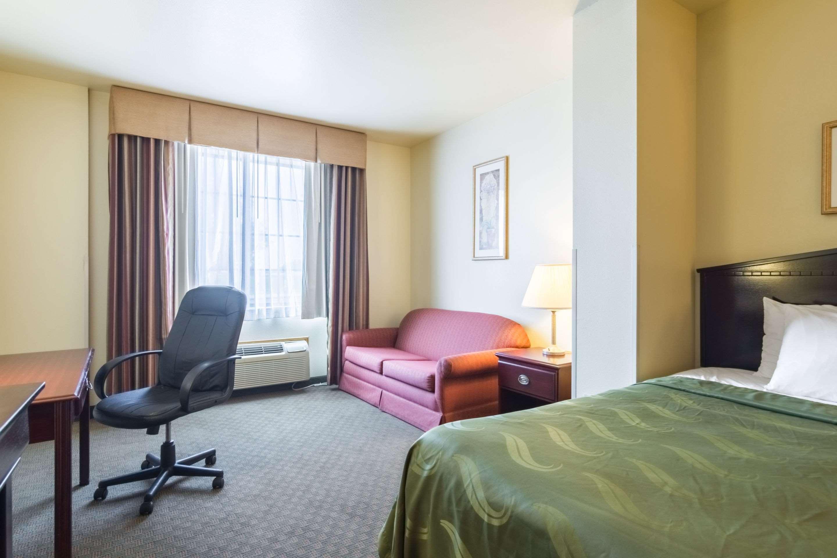 Quality Inn & Suites Of Alma - Northeast From Fort Smith Kültér fotó