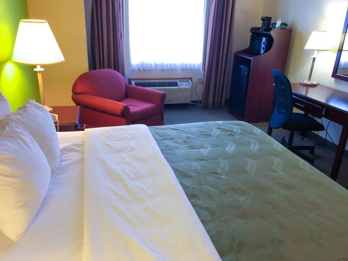 Quality Inn & Suites Of Alma - Northeast From Fort Smith Kültér fotó