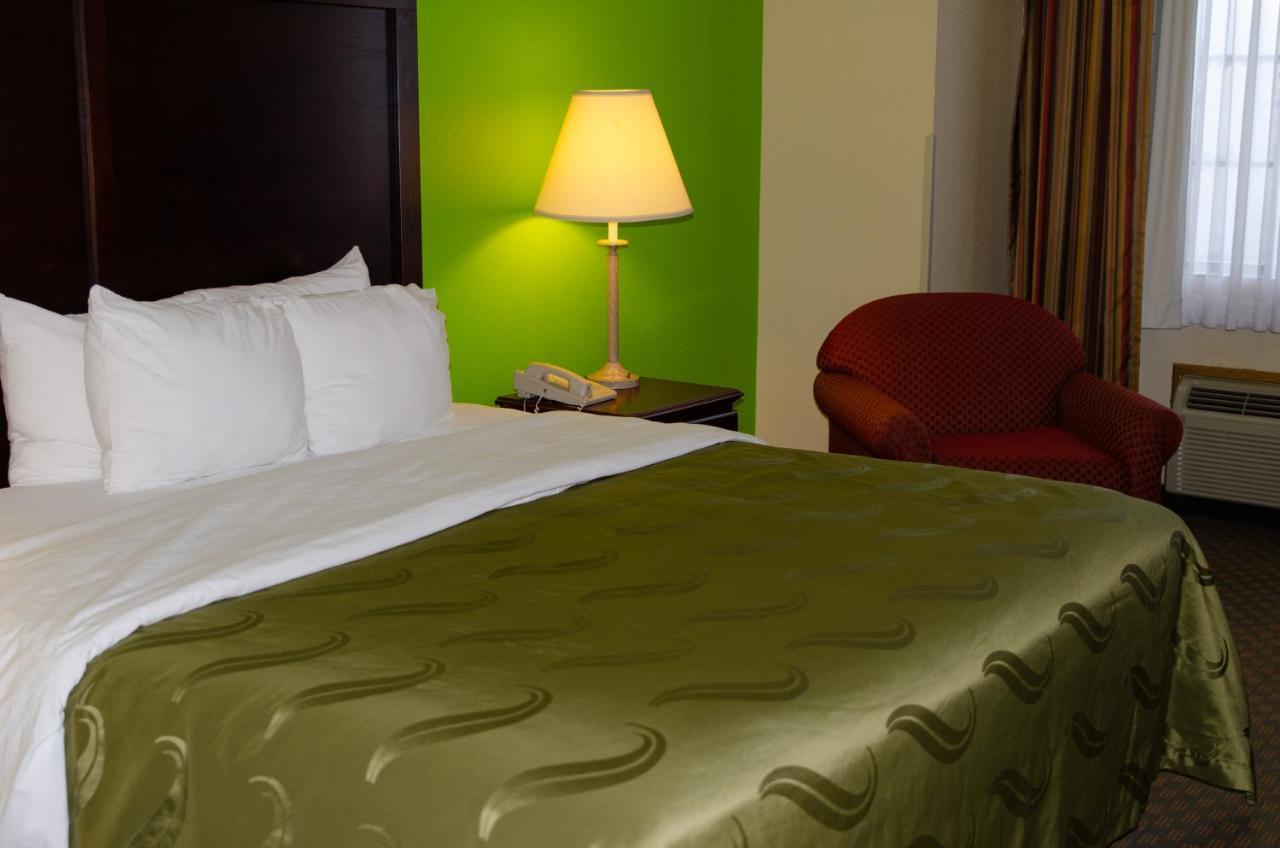 Quality Inn & Suites Of Alma - Northeast From Fort Smith Kültér fotó